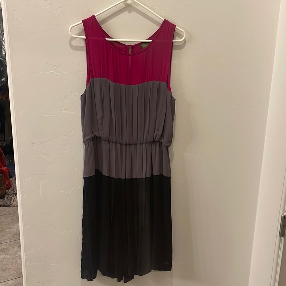 Taylor Tricolor Pleated Midi Dress - Size 10